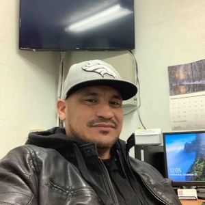 Meet your Posher, Stephen